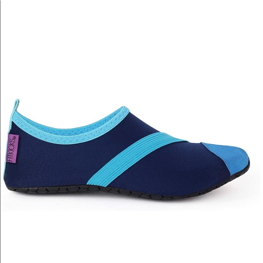 FitKicks foldable active footwear. S navy. NWT